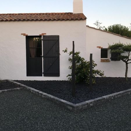 Chambre D Hotes Les Trois Chateaux Piscine Interieure Chauffee Notre-Dame-de-Riez Εξωτερικό φωτογραφία