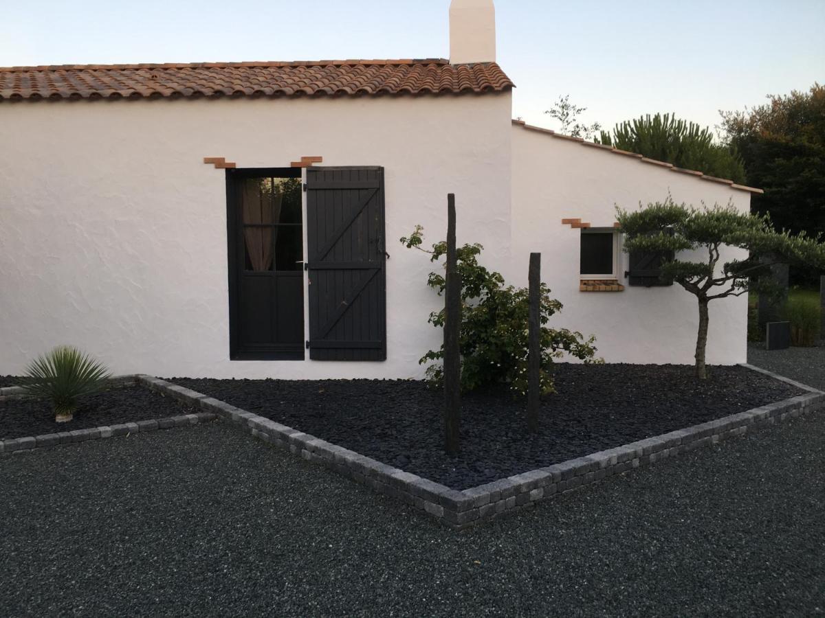 Chambre D Hotes Les Trois Chateaux Piscine Interieure Chauffee Notre-Dame-de-Riez Εξωτερικό φωτογραφία
